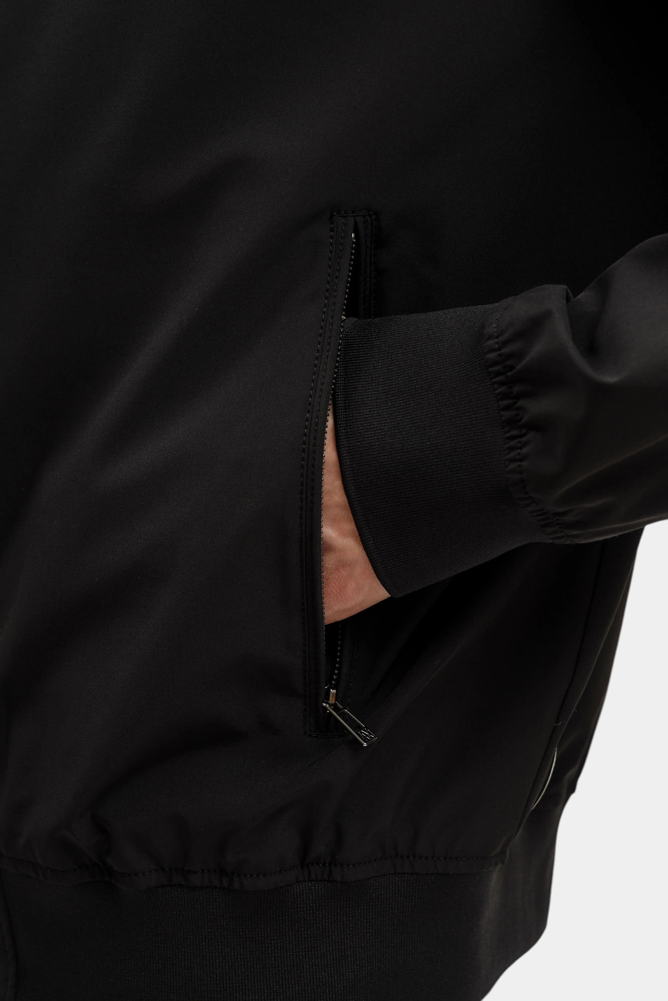 Ветровка Armani Exchange