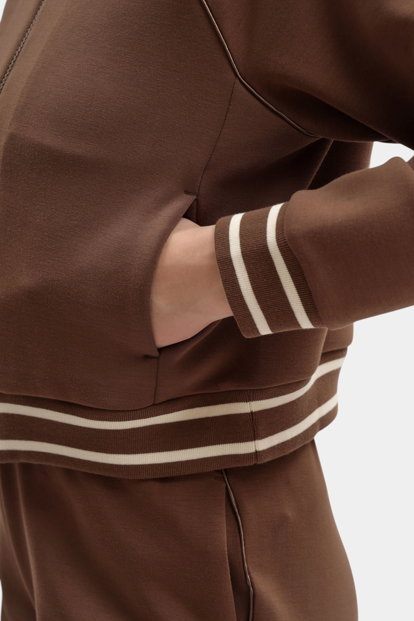 Тректоп Armani Exchange