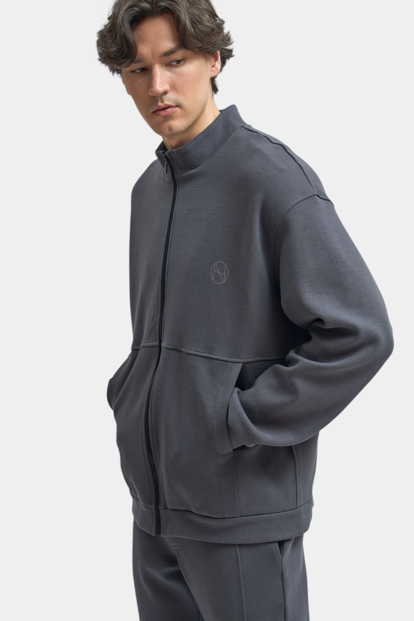 Толстовка The Hills Серый