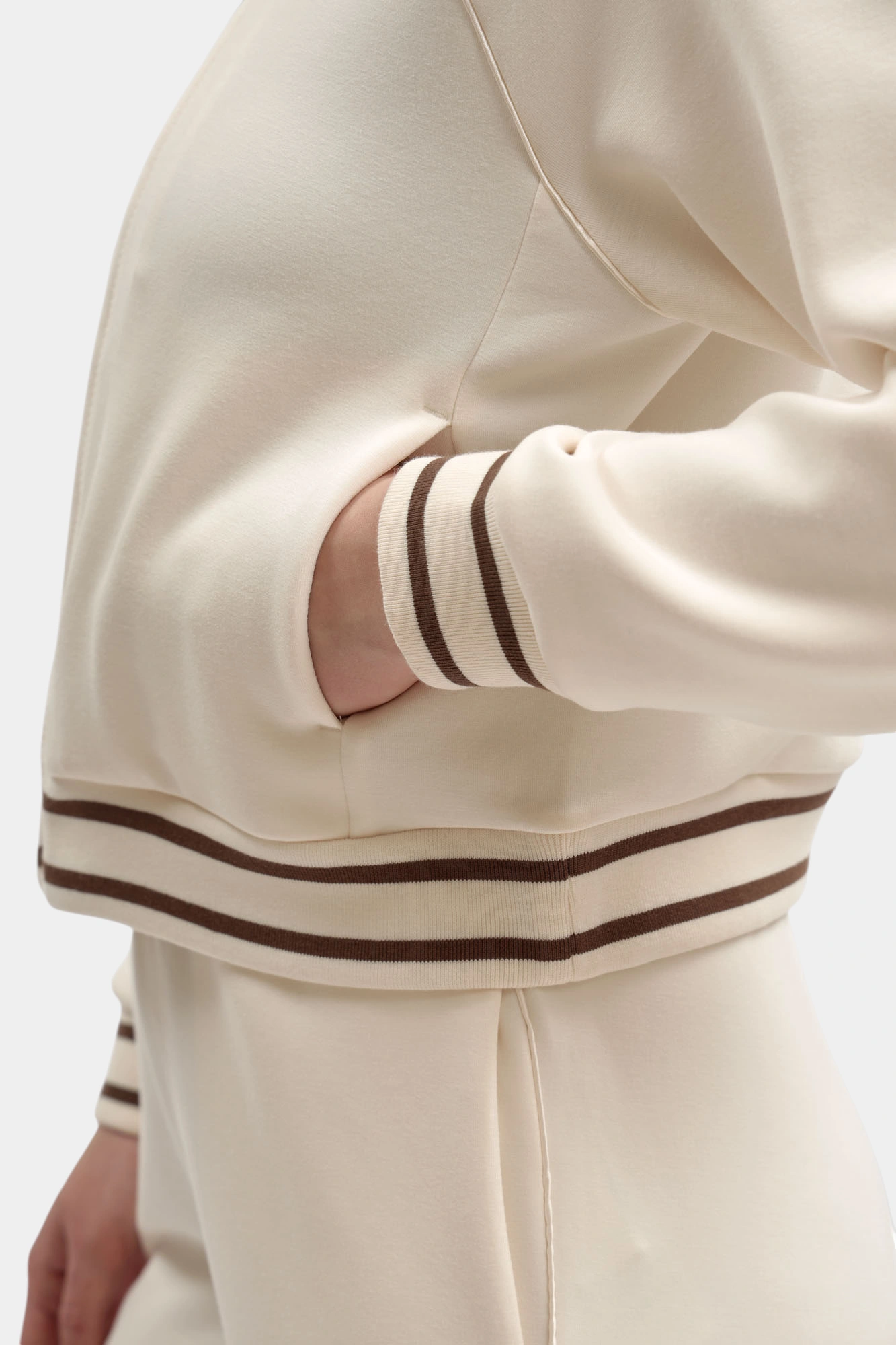 Тректоп Armani Exchange