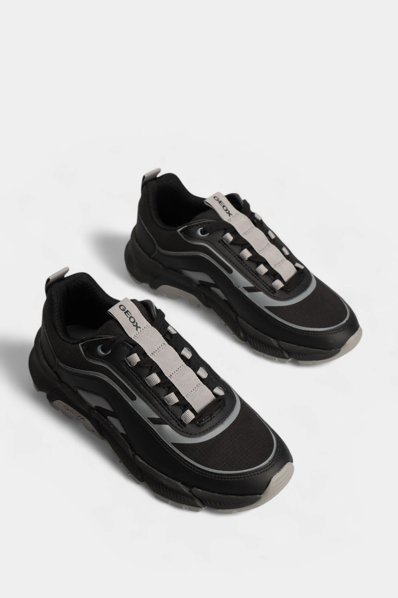 Кроссовки Geox
