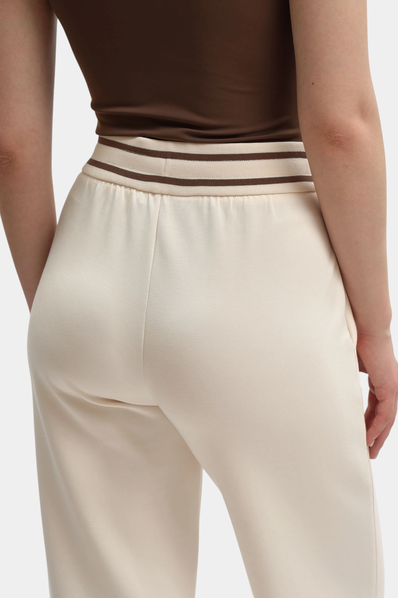 Брюки Armani Exchange