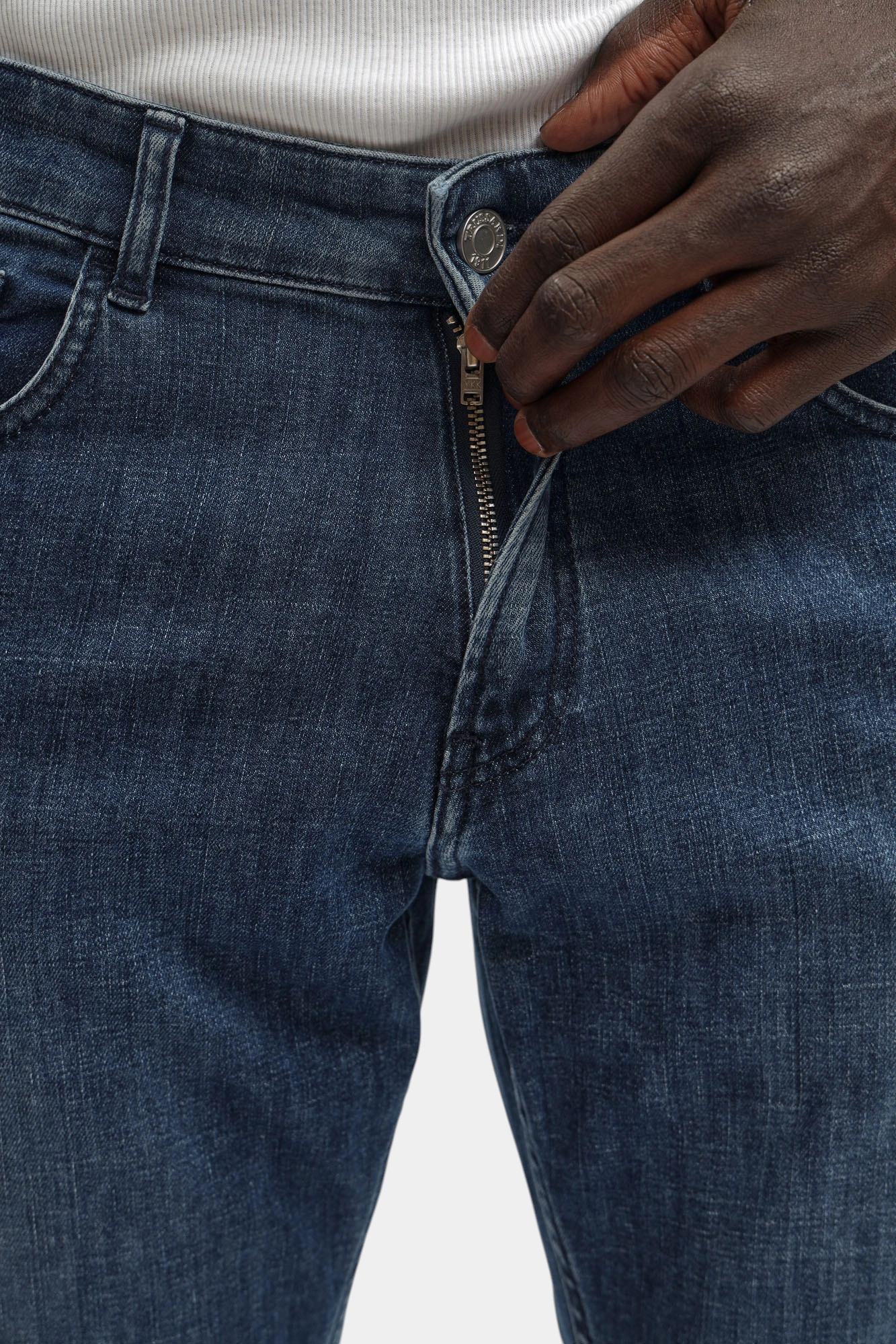 Джинсы Trussardi