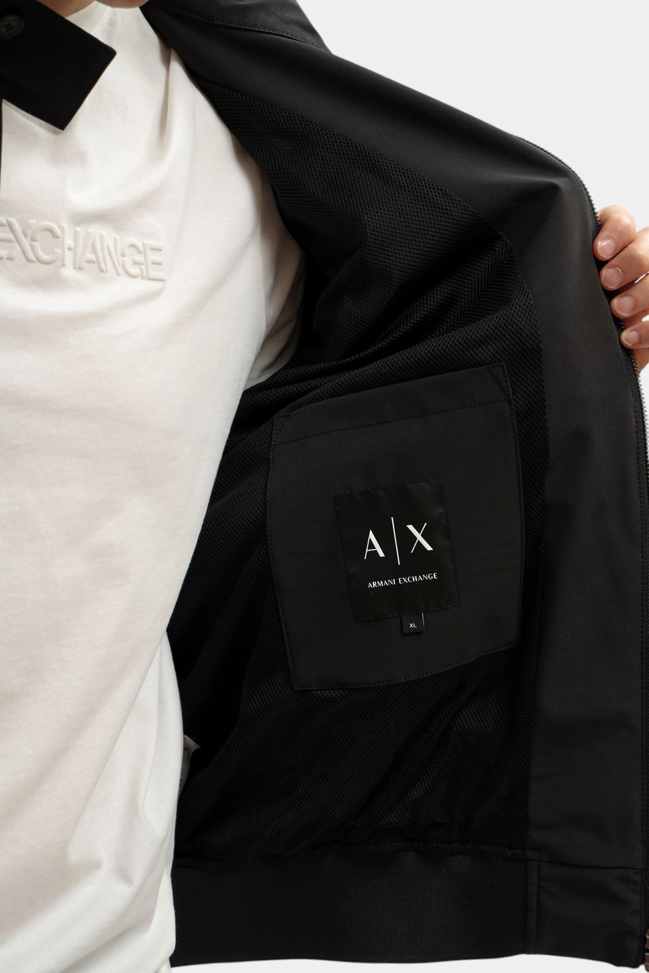 Ветровка Armani Exchange